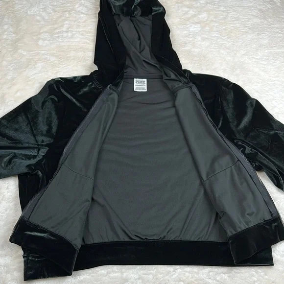 PINK Victoria's Secret Black Velvet Cropped Coat - Picture 10 of 13